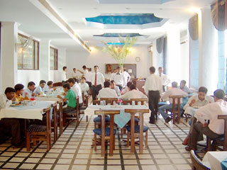 Magsons Resort Mathura Restaurant